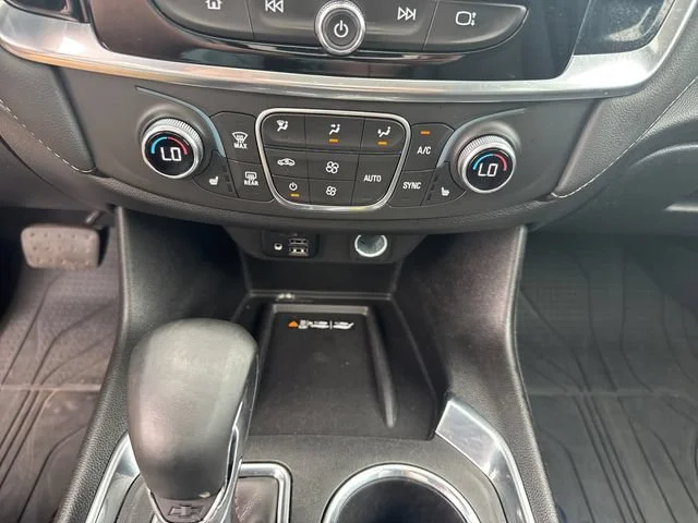 Used 2023 Mosaic Black Metallic Chevrolet LT Leather image 21