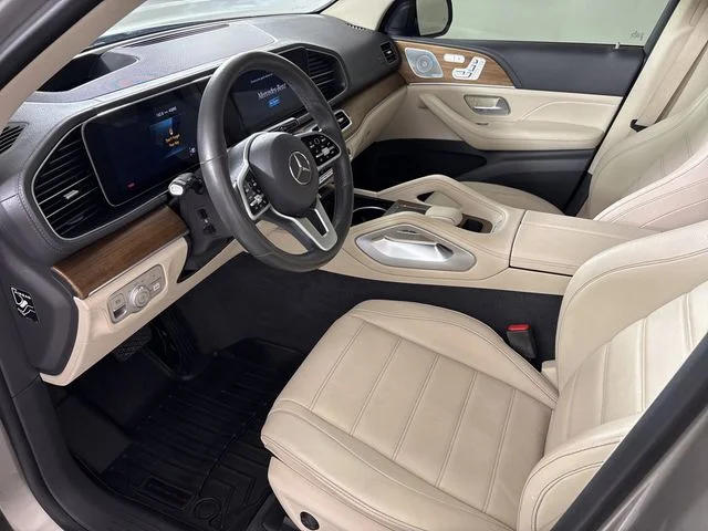 Used 2020 Silver Mercedes-Benz GLE 450 image 29