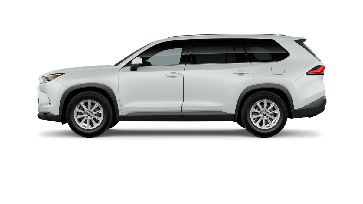 New 2026 Wind Chill Pearl Toyota XLE image 4