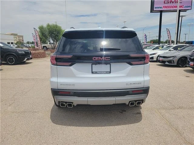 New 2026 Glacier White Tricoat GMC Elevation image 4