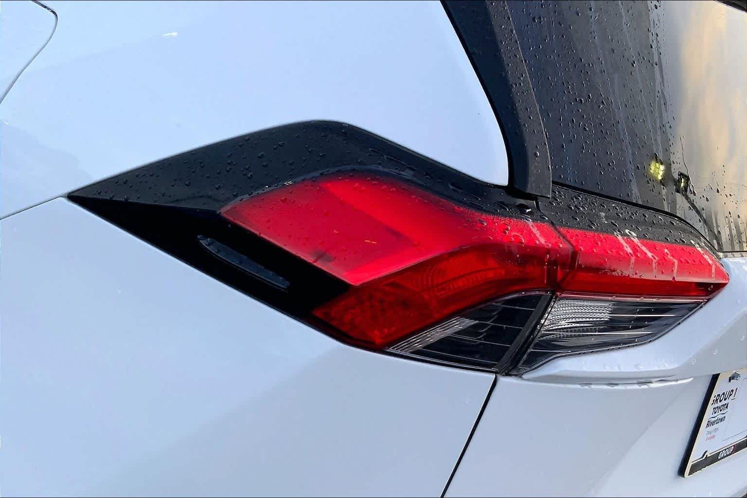 Certified Used 2024 Ice Cap Toyota Hybrid LE image 27