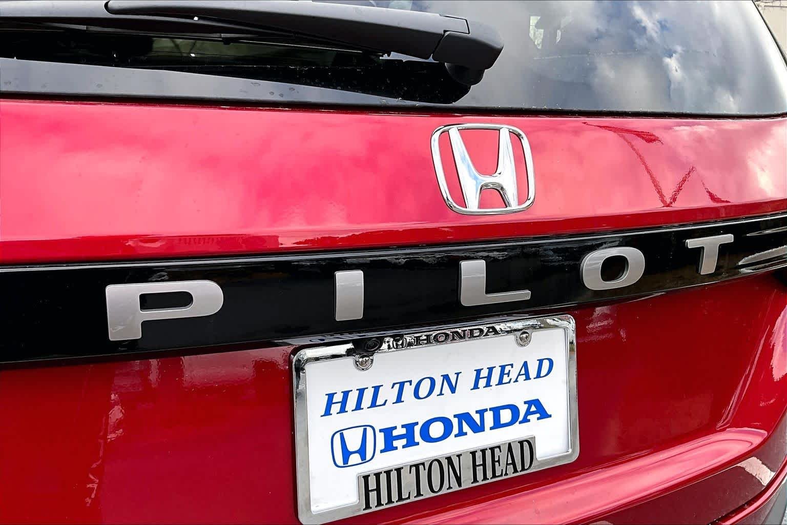 New 2026 Radiant Red Metallic II Honda 2WD EX-L image 8