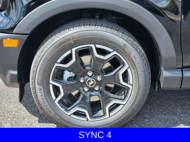 New 2026 Shadow Black Ford Outer Banks® image 10