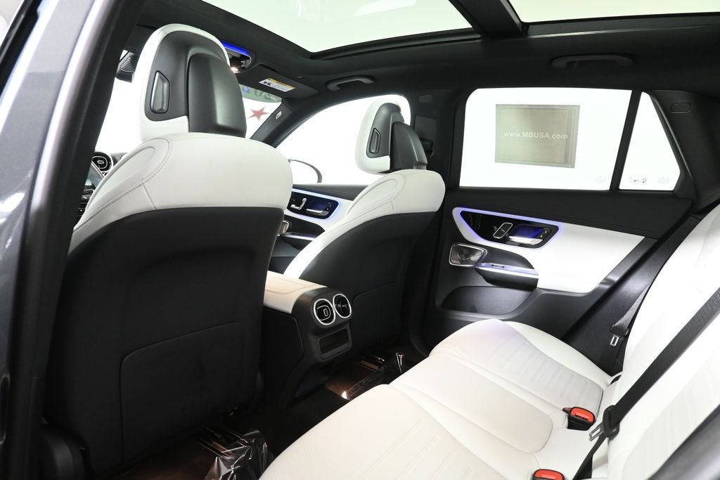 Used 2023 Selenite Gray Metallic Mercedes-Benz GLC 300 image 33