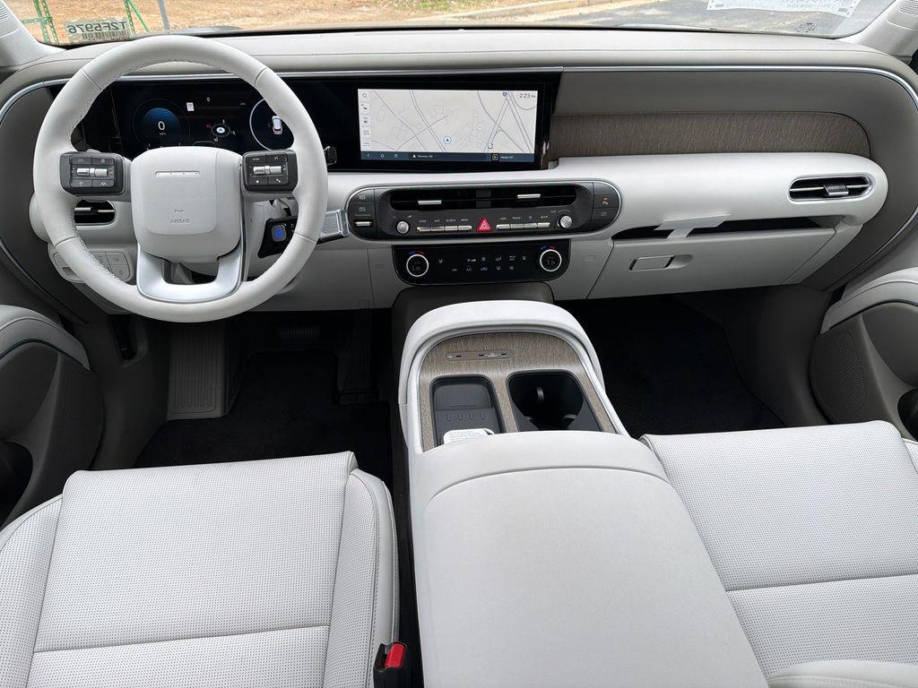 New 2026 Black Hyundai SEL FWD image 23