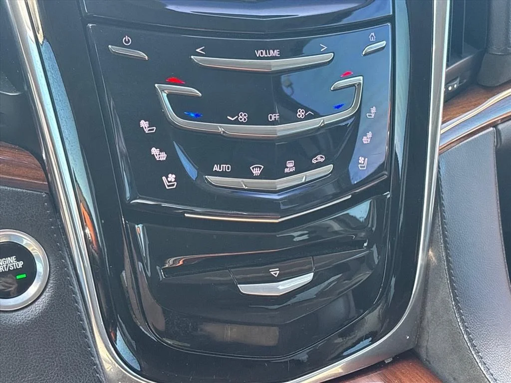 Used 2015 Gray Cadillac Premium image 33