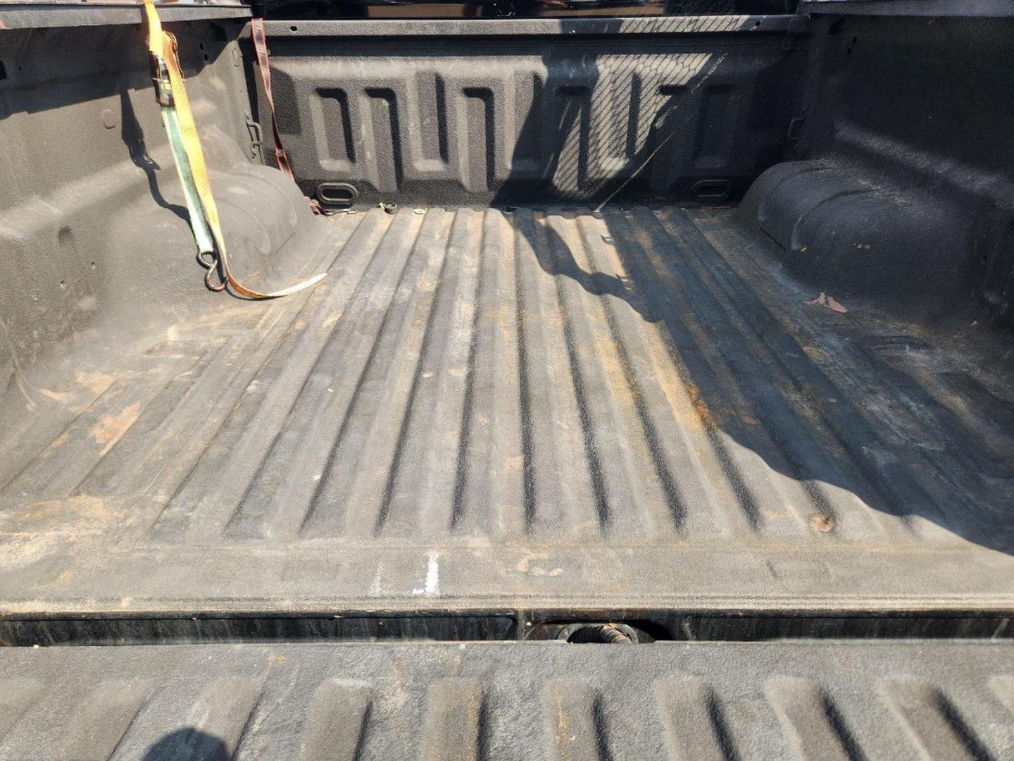 Used 2022 Shadow Black Ford LARIAT image 33