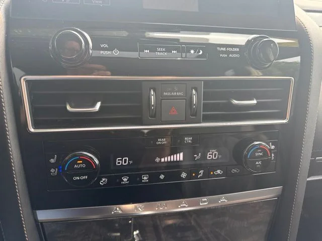 Used 2024 Red Nissan Platinum image 31
