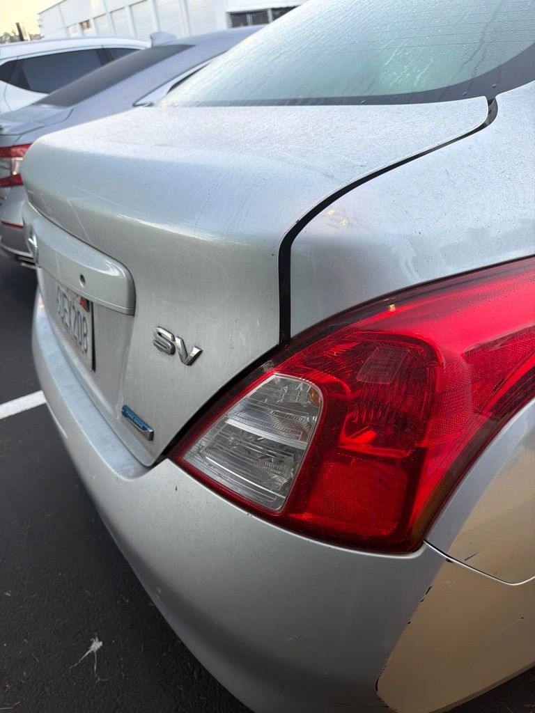 Used 2012 Brilliant Silver Metallic Nissan 1.6 SV image 5