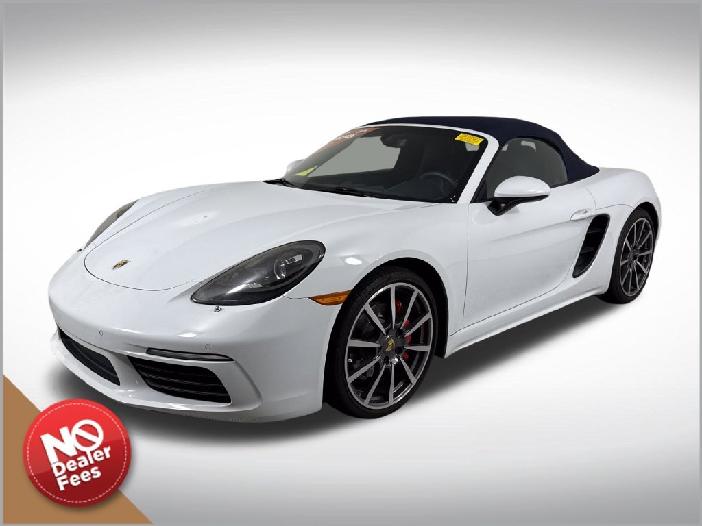 Used 2017  Porsche S image 7