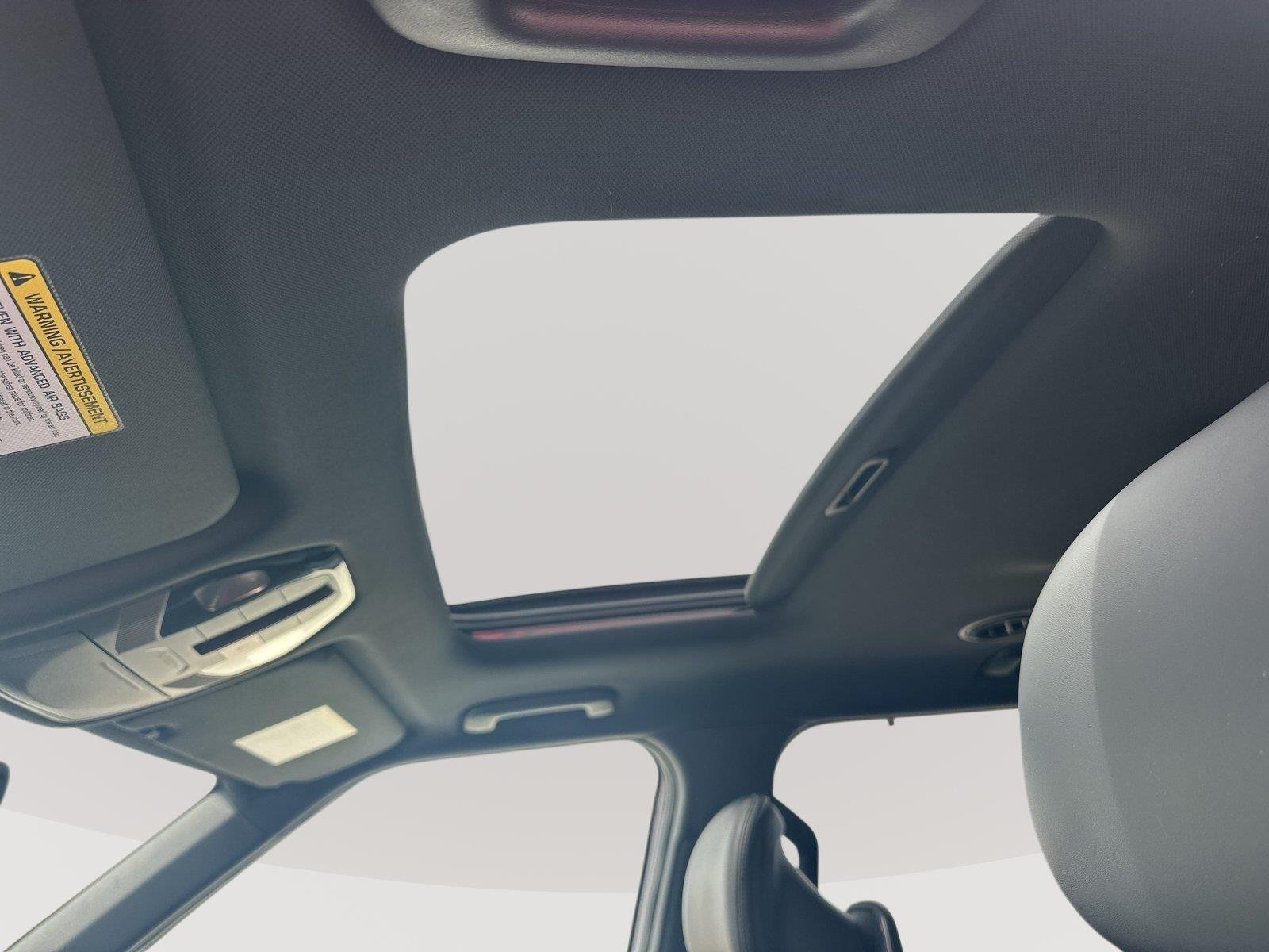 New 2027 Glacial White Pearl Kia X-Line EX image 9