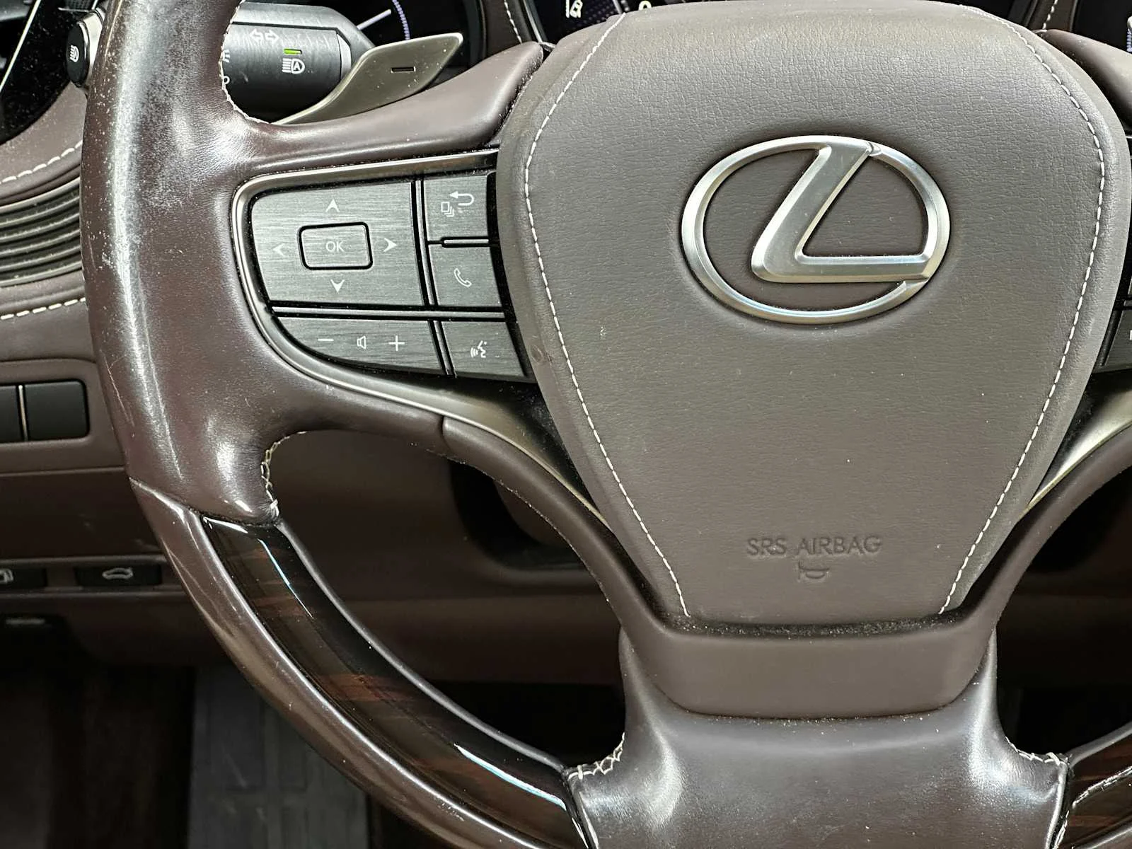 Used 2019  Lexus LS 500 image 20