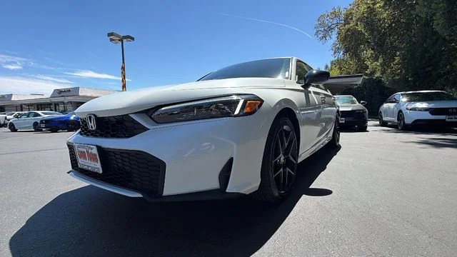 New 2026 Platinum White Pearl Honda 2WD Sport Hybrid image 9