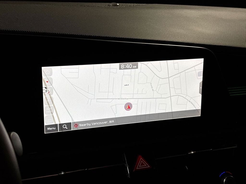 Used 2023 Steel Gray Kia Wind image 16
