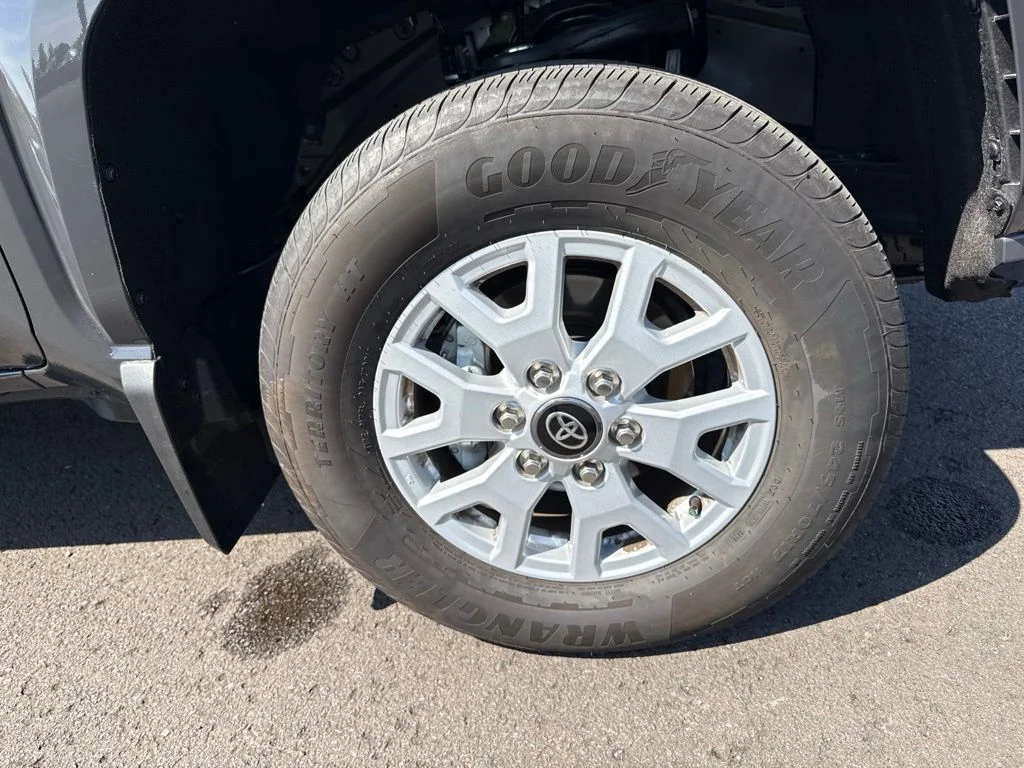 Used 2026 Underground Toyota SR5 image 24