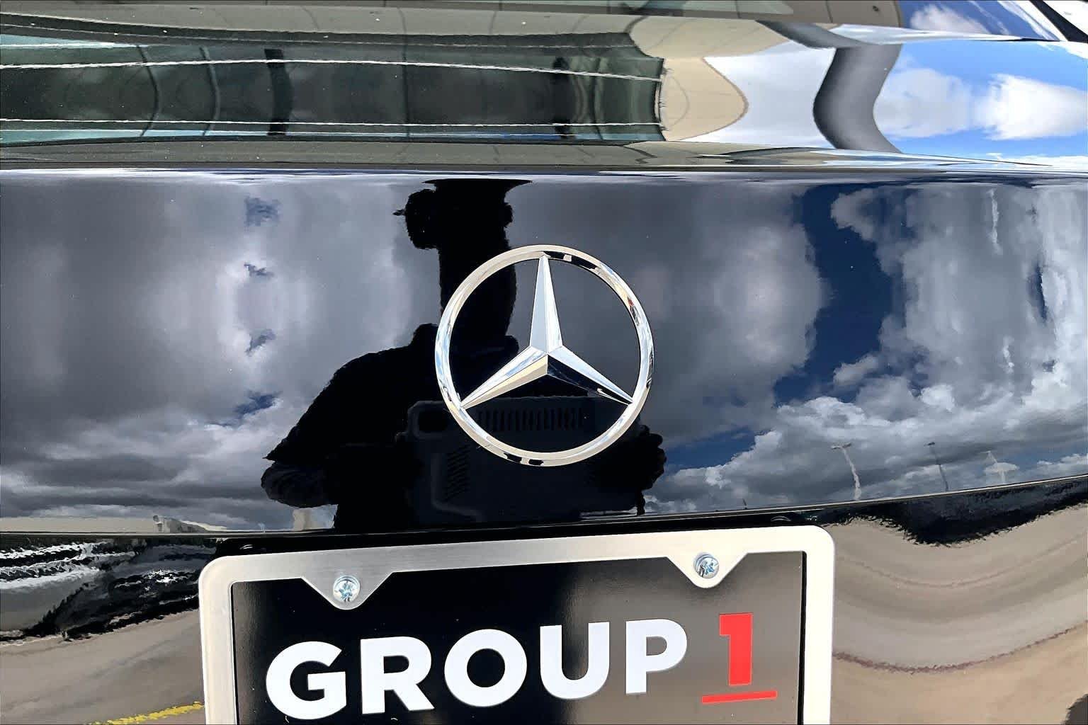 Used 2025 Black Mercedes-Benz C 300 image 10