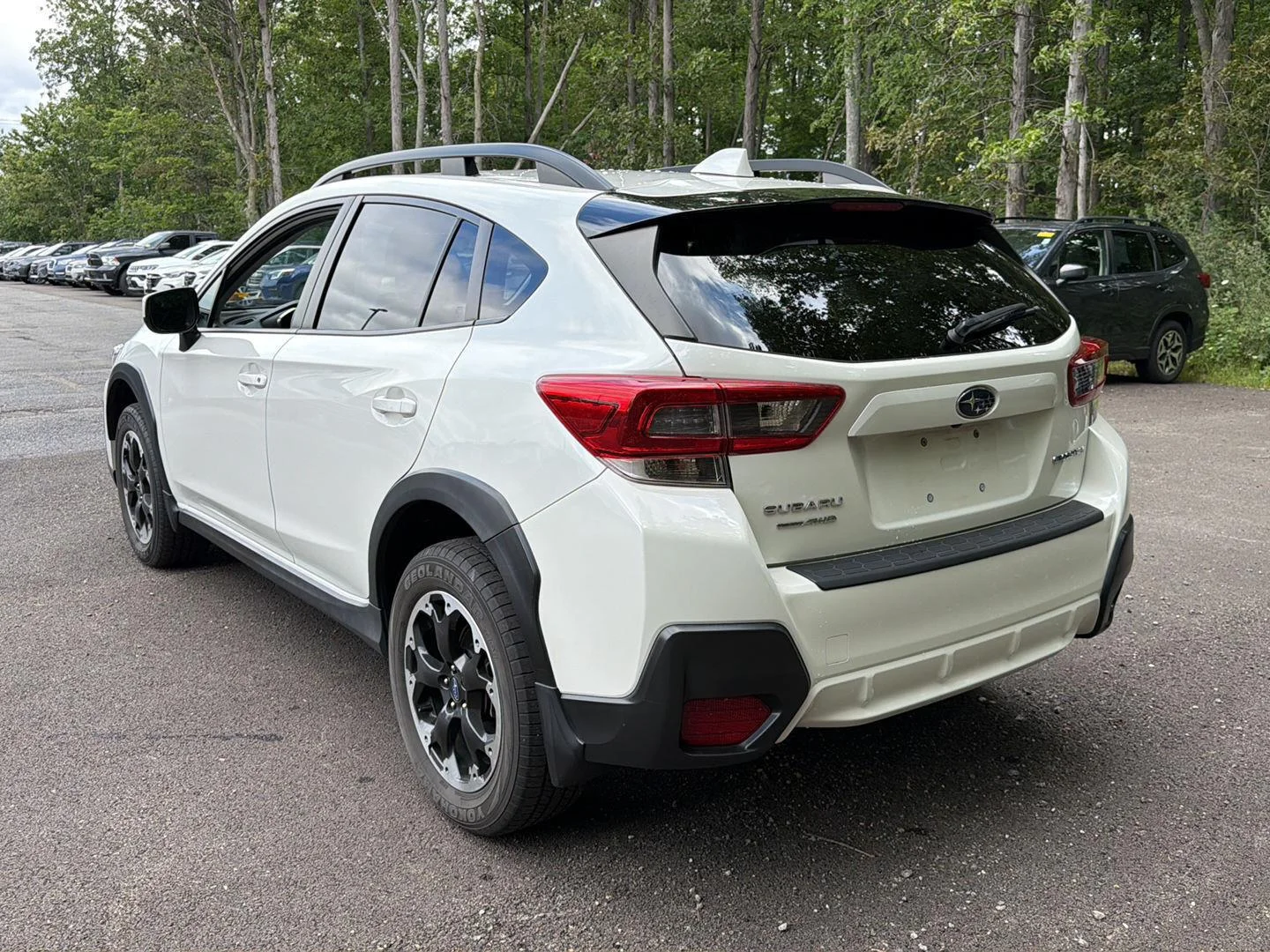 Used 2021 Crystal White Pearl Subaru Premium image 10
