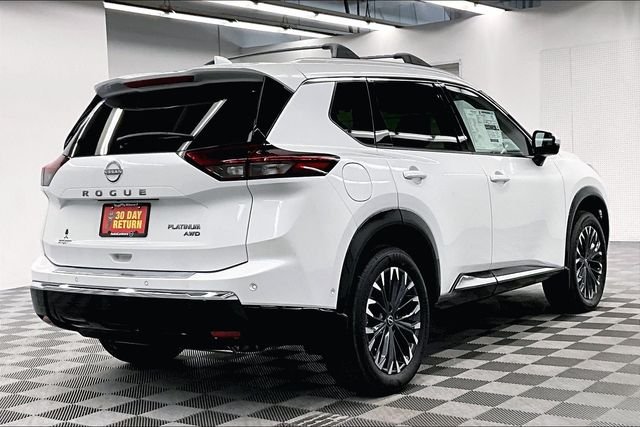 New 2026 Everest White Nissan Platinum image 17