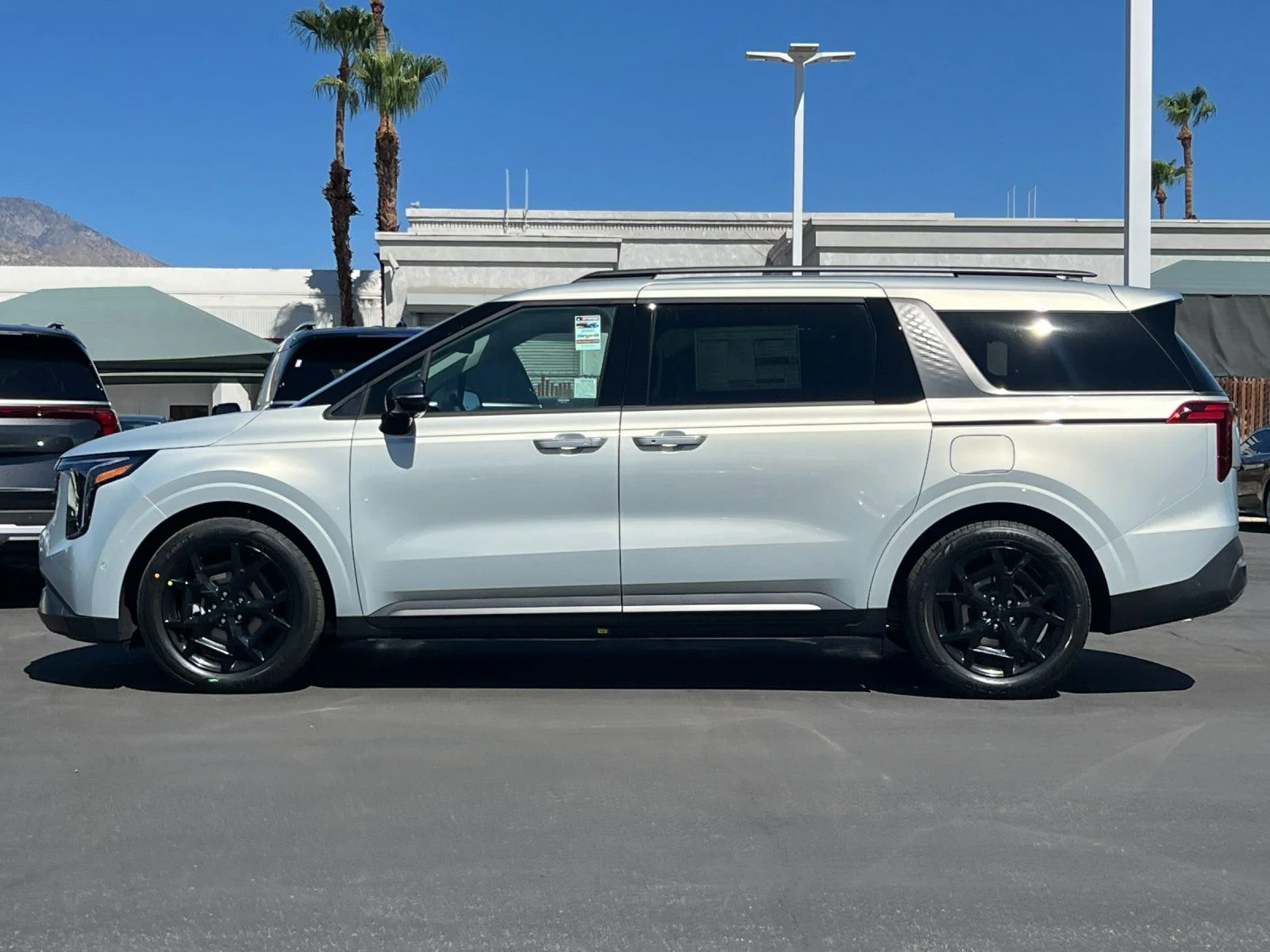 2026 Kia Carnival SX Prestige - Photo 6