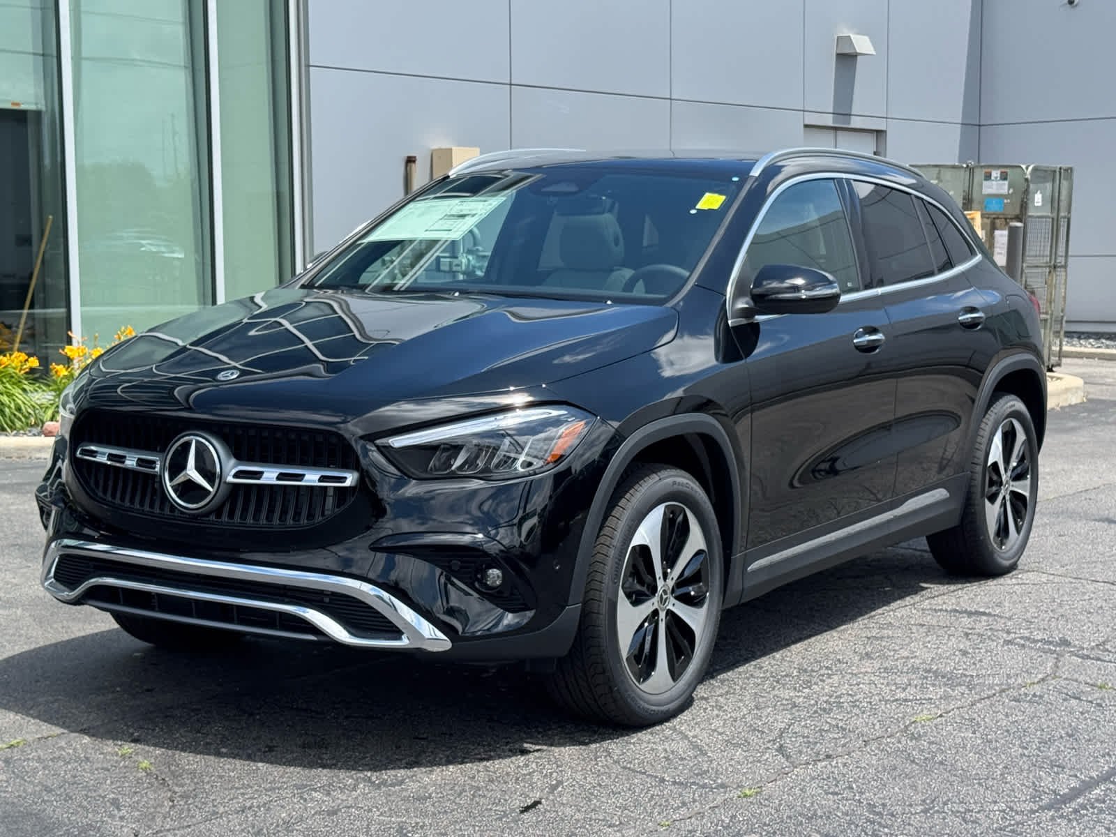 New 2026 Night Black Mercedes-Benz GLA 250 image 4