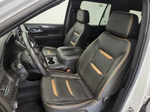2023 GMC Yukon AT4 - Photo 18