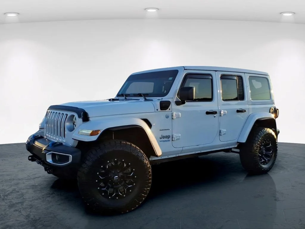 Used 2022 White Jeep Unlimited Sahara 4xe image 2