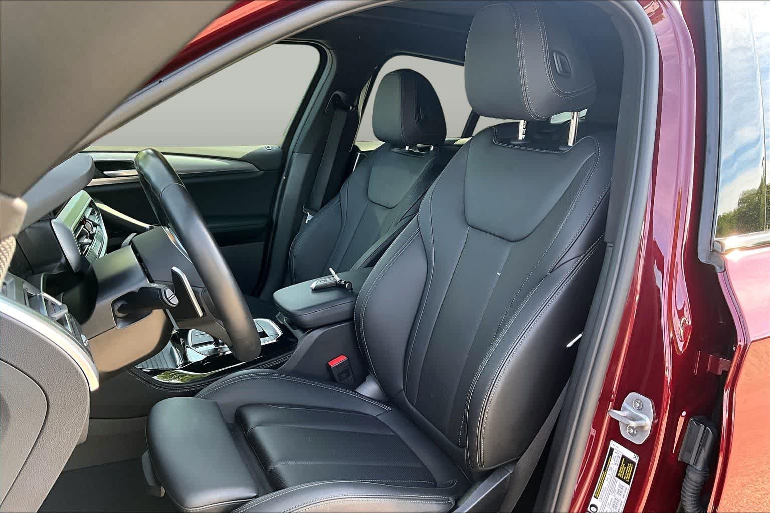 2025 BMW X4 30i - Photo 7