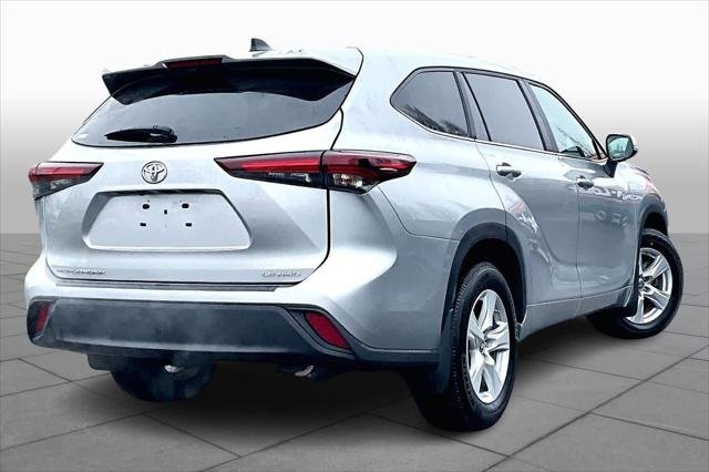 Certified Used 2024 CELESTIAL SILVER Toyota  image 13