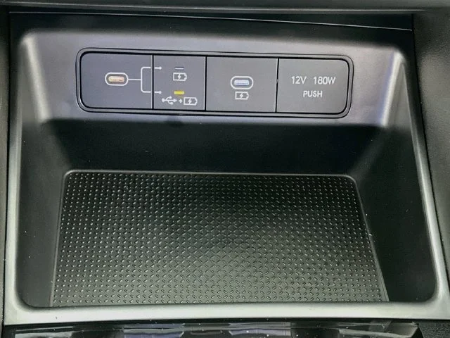 New 2027 Gray Hyundai SE image 18