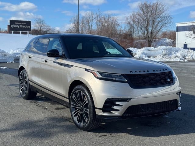 New 2026 Batumi Gold Land Rover Dynamic SE image 7