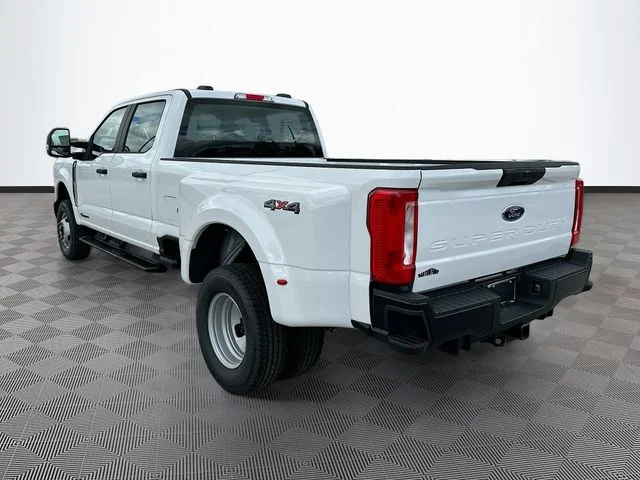 New 2026 Oxford White Ford XL image 4