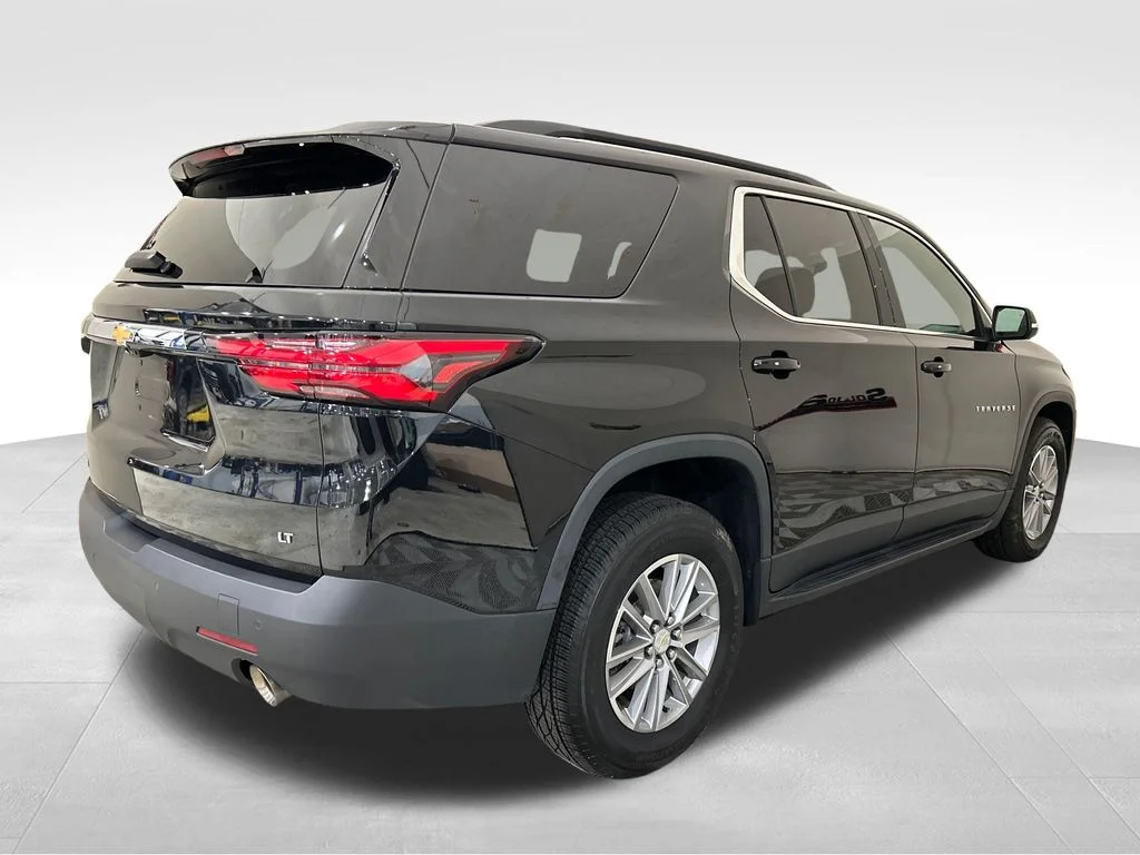 Used 2022 Black Chevrolet LT image 5