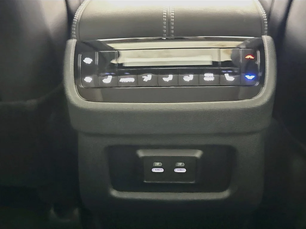 Certified Used 2027 Gray INFINITI LUXE image 34