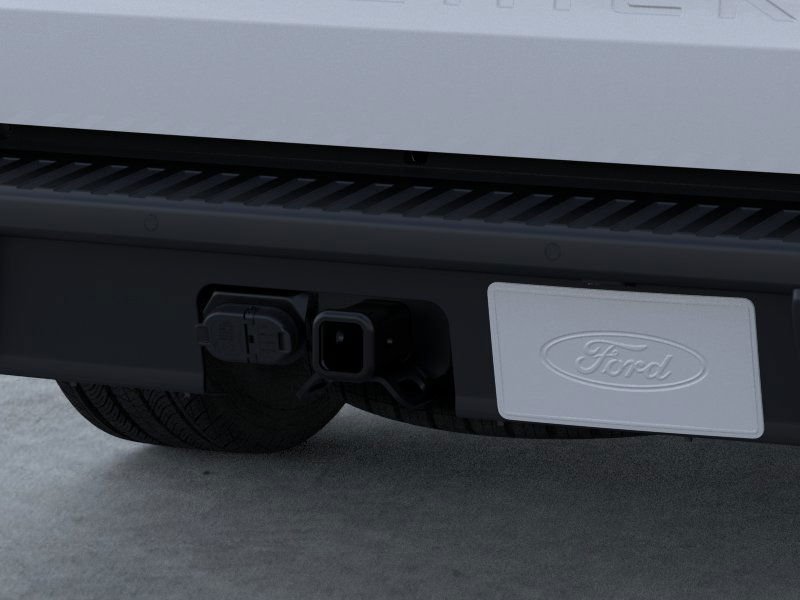 New 2026 Space White Metallic Ford XLT image 47
