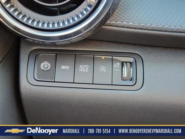 2027 Chevrolet Equinox LT - Photo 18