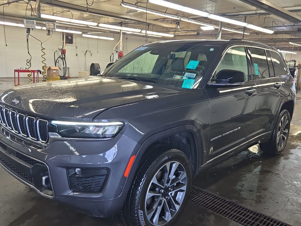 Used 2023 Gray Jeep Overland image 13