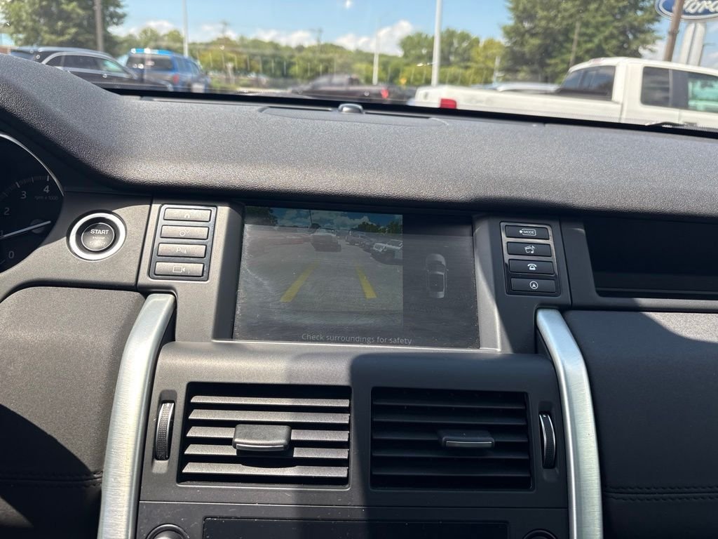 Used 2019 Gray Land Rover  image 17