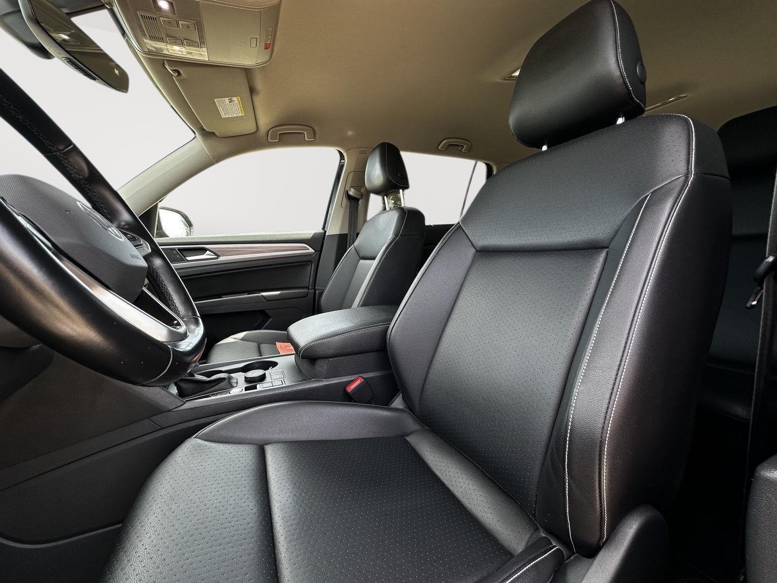 2021 Volkswagen Atlas SE w/Tech - Photo 10