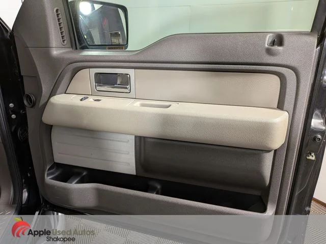 Used 2010 Black Ford XLT image 30