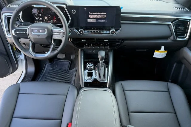 New 2026 Summit White GMC Elevation image 25