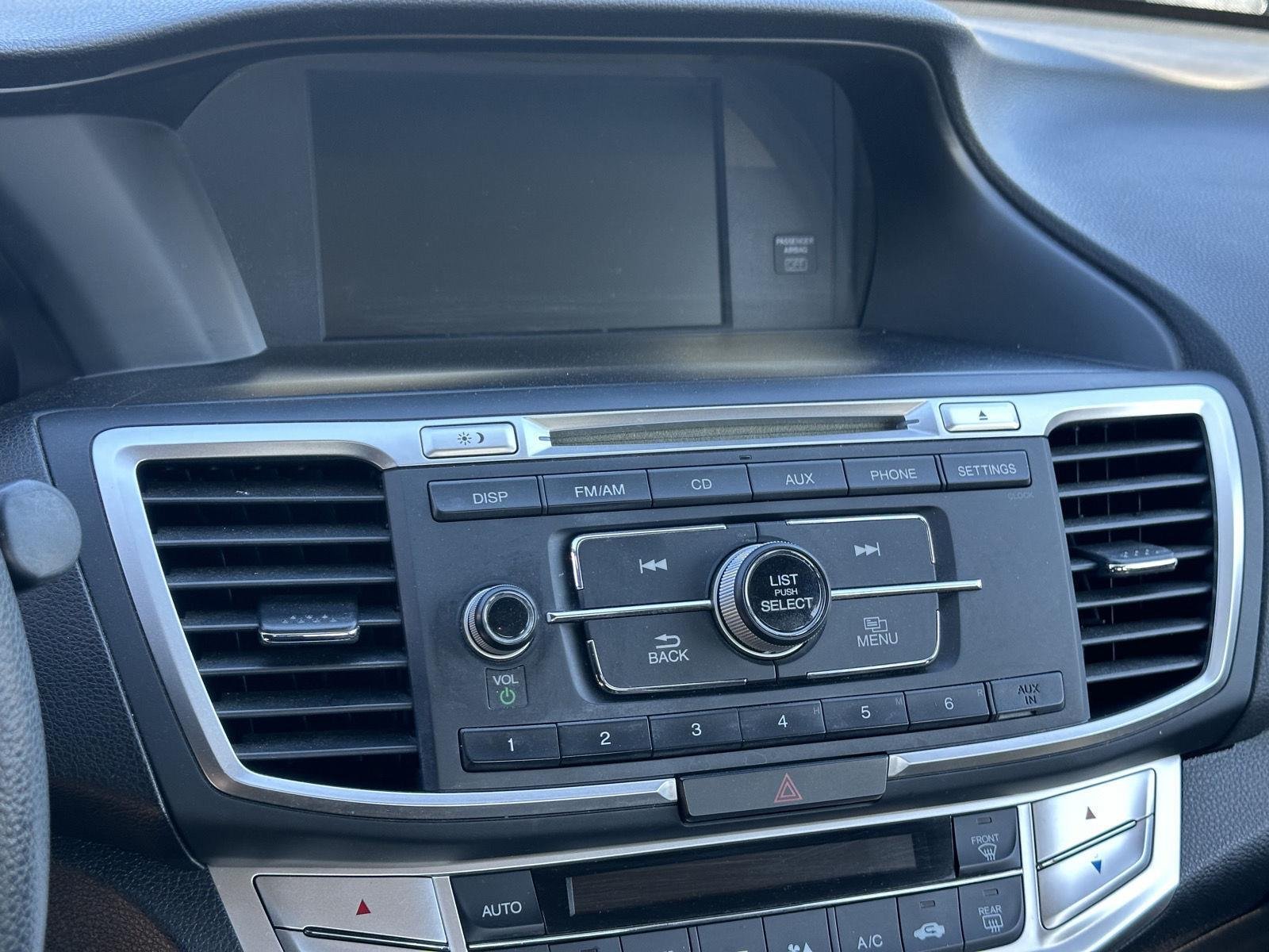 2025 Toyota RAV4 XSE - Photo 107