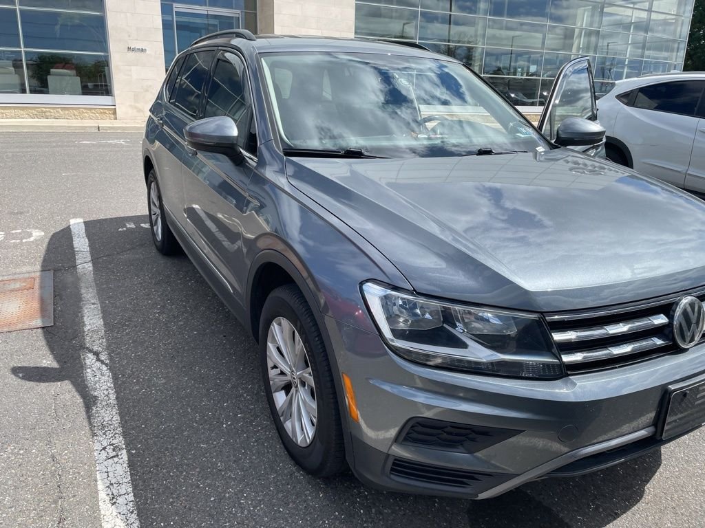 2018 Volkswagen Tiguan 2.0T SE 4Motion's photo