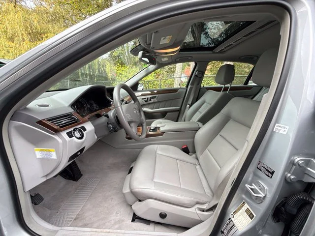 Used 2012 Quartz Blue Metallic Mercedes-Benz E 350 image 9