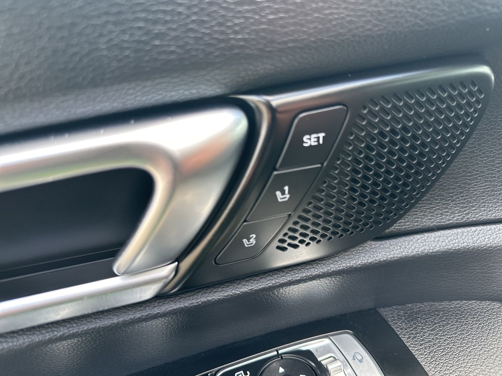 Used 2020 Green Kia SX image 17