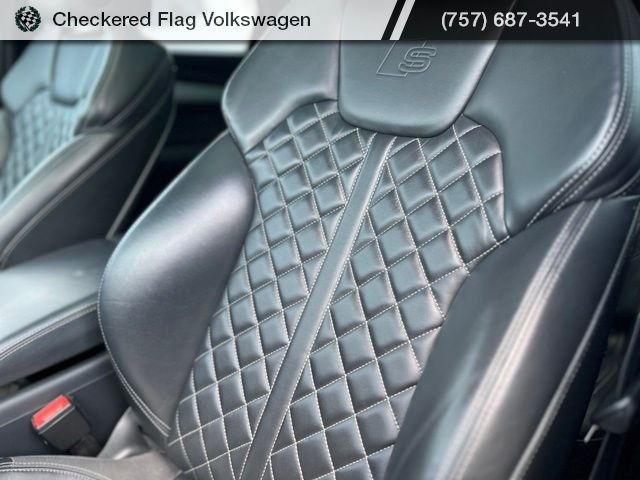 Used 2021 Daytona Gray Pearl Effect Audi Premium Plus quattro image 22