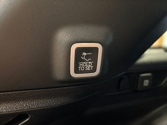 New 2026 Bright White Jeep LAREDO ALTITUDE 4X4 image 19