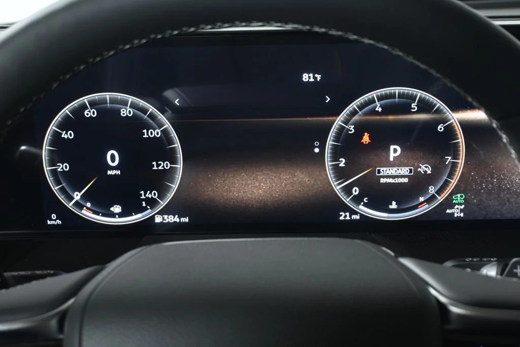 New 2027 White INFINITI LUXE image 19