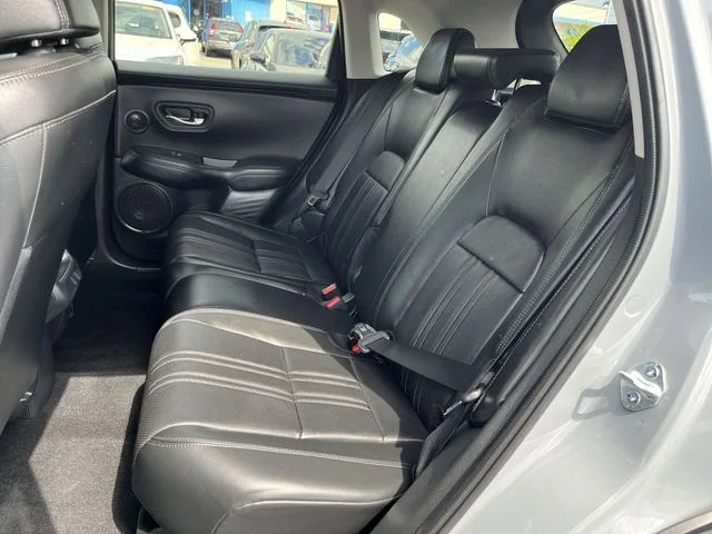 Used 2026 Gray Honda EX-L image 26