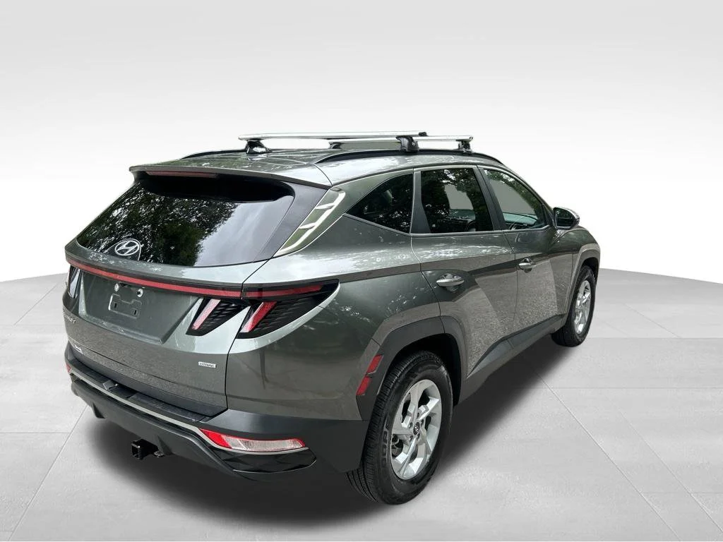 Used 2023 Gray Hyundai SEL image 5