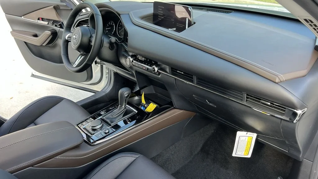 2025 Mazda CX-30 Turbo Premium - Photo 32